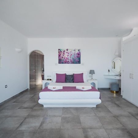 Vitsentzos Suites Imerovigli (Santorini) Exterior foto