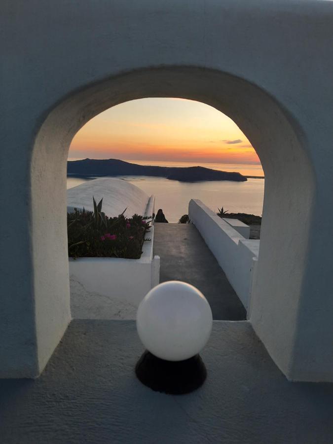 Vitsentzos Suites Imerovigli (Santorini) Exterior foto
