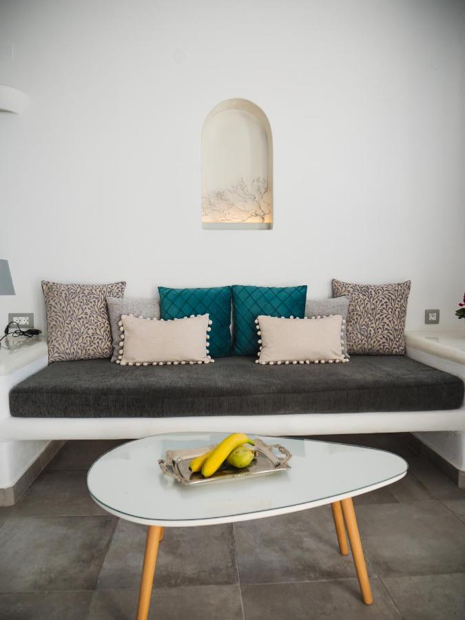 Vitsentzos Suites Imerovigli (Santorini) Exterior foto